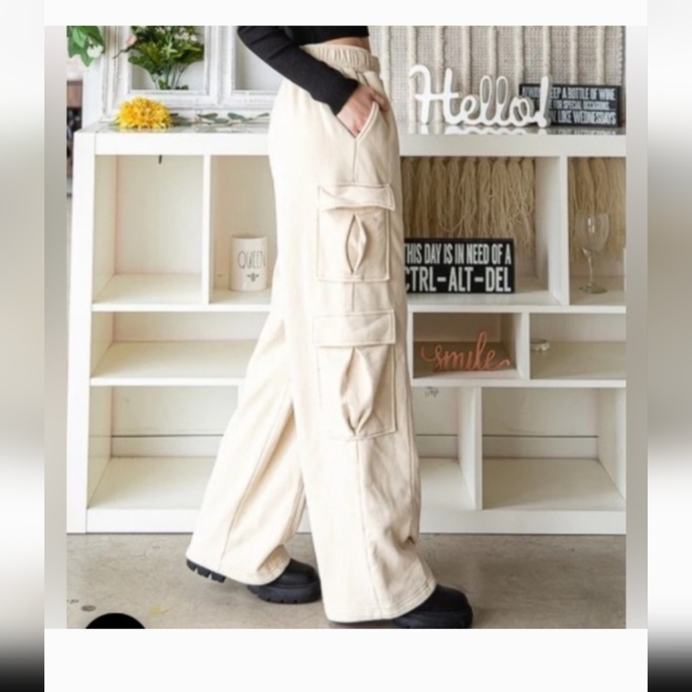 OLI & HALI - WASHED DRAWSTRING WAIST CARGO JOGGER Size Medium